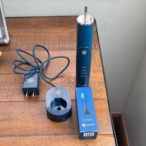 Snow Electric Toothbrush Set in Blue